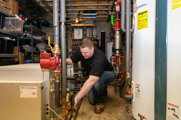 Pueden reparar o reemplazar mi calentador de agua caliente? – Community  Action of Eastern Iowa
